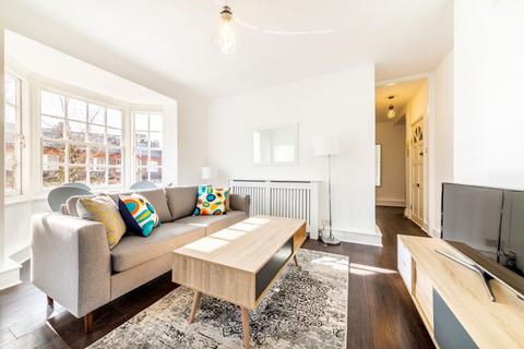 2 bedroom flat for sale, Orsett Street, London SE11