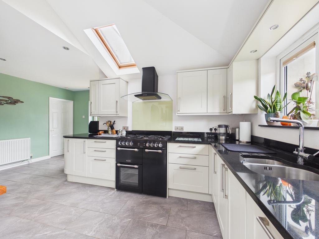 Kitchen 3