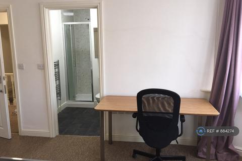 1 bedroom in a house share to rent, Leda Ave, Bristol, BS14