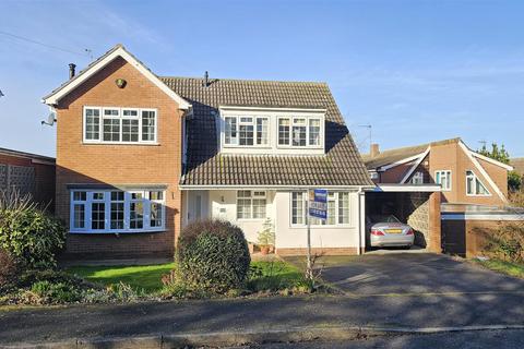 4 bedroom detached house for sale, Hill Top, Orston