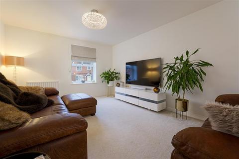 2 bedroom flat for sale - Chapelfield Way, 54-56 Chapelfield Way, Allington