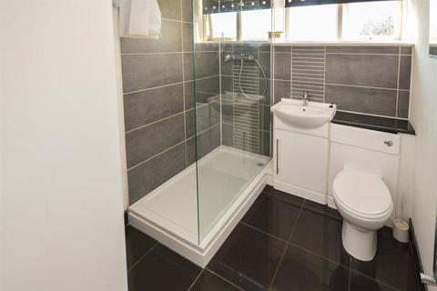 1 bedroom flat to rent, The Poplars, West Bridgford, Nottingham, Nottinghamshire, NG2