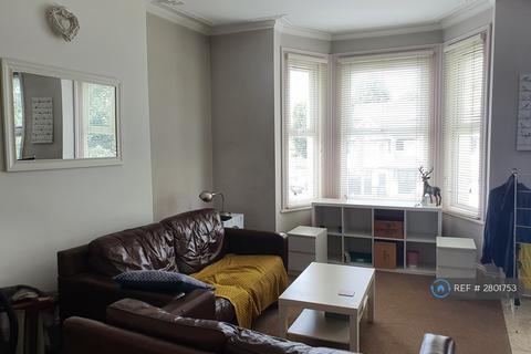 undefined, Cricklewood Lane, London, NW2