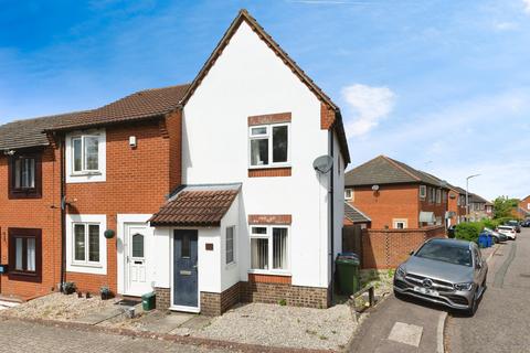 2 bedroom end of terrace house for sale, Devereux Road, Chafford Hundred, Grays