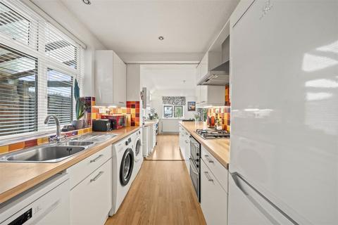 undefined, Byrefield Road, Guildford