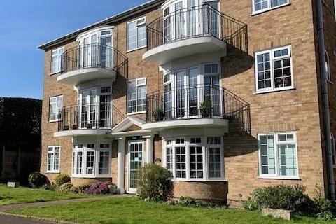 2 bedroom flat for sale, Eridge Close, Bexhill-on-Sea