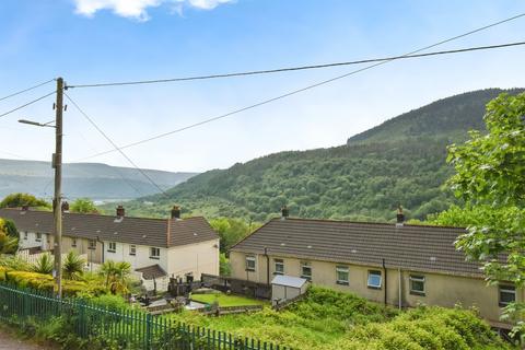 3 bedroom end of terrace house for sale, Treneol, Aberdare
