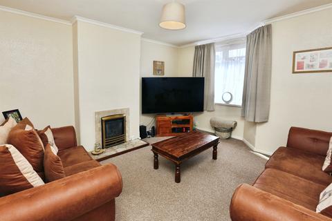 3 bedroom terraced house for sale, Worthing Avenue, Gosport