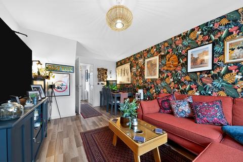 3 bedroom semi-detached house for sale, Gilbertfield Wynd, Cambuslang, Glasgow