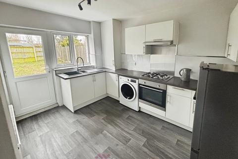 3 bedroom semi-detached house for sale, Norwood Road, Doncaster DN7