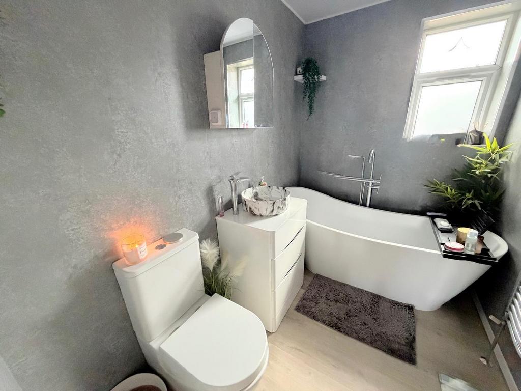 Ensuite