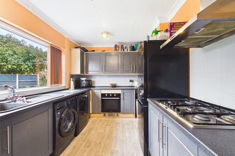3 bedroom semi-detached house for sale, Oakwood Drive, Hucclecote, Gloucester, Gloucestershire, GL3