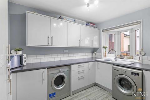 3 bedroom house for sale, Belbroughton Close, Redditch