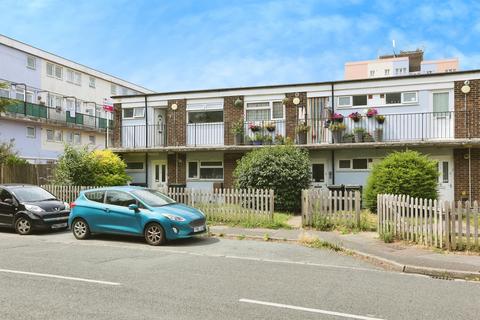 2 bedroom flat for sale, Mill Lane, Gosport