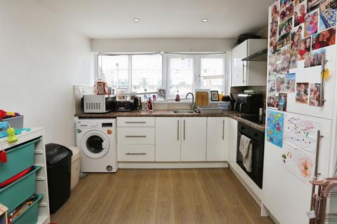 2 bedroom flat for sale, Mill Lane, Gosport