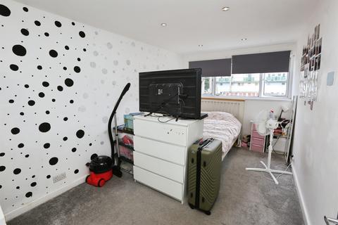 2 bedroom flat for sale, Mill Lane, Gosport