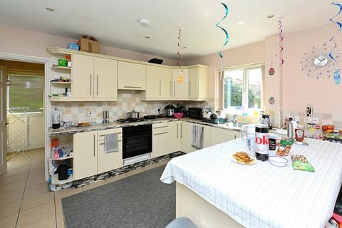 4 bedroom detached house for sale, Norwich Road, Wisbech