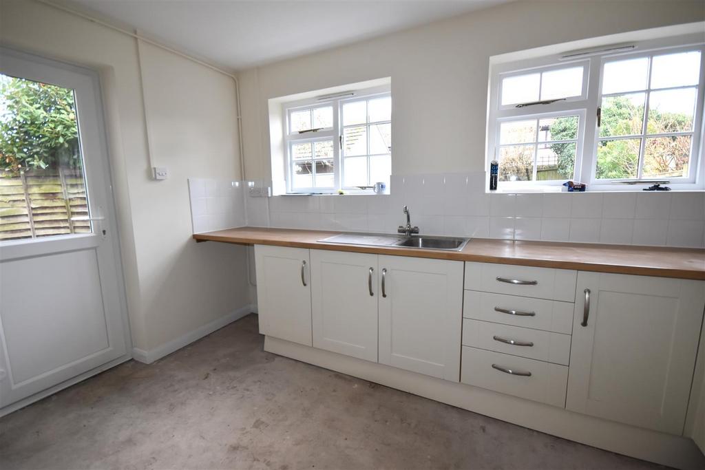 Kitchen units .JPG