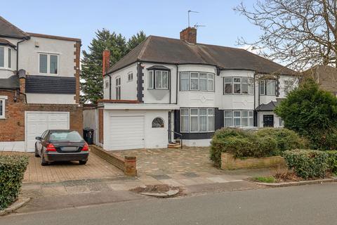 3 bedroom semi-detached house for sale, Minchenden Crescent, London, N14
