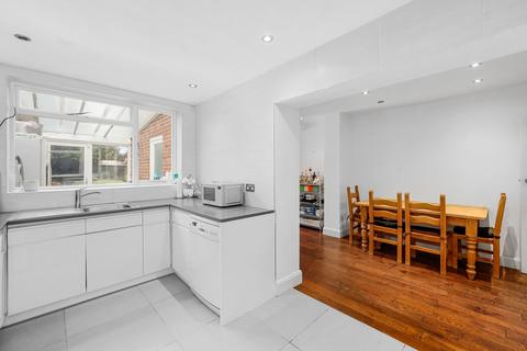 3 bedroom semi-detached house for sale, Minchenden Crescent, London, N14