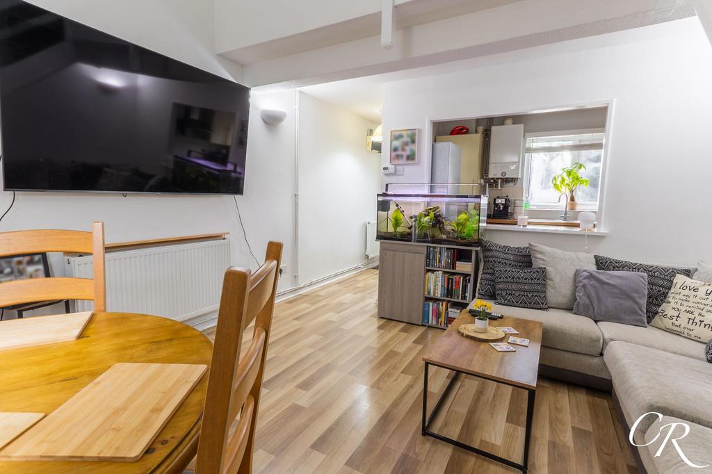 Sitting/Dining Room