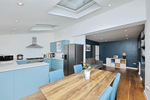 4 bedroom semi-detached house for sale, Jessopp Road, Norwich
