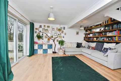 3 bedroom terraced house for sale, Yewdale Gardens, Plymouth
