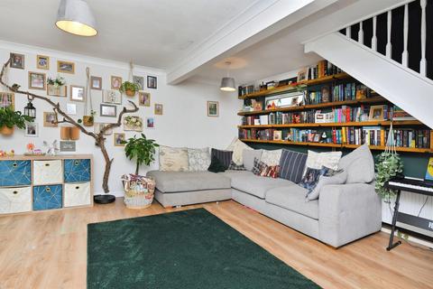 3 bedroom terraced house for sale, Yewdale Gardens, Plymouth
