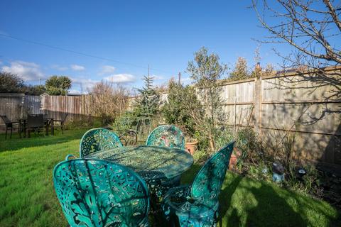 3 bedroom bungalow for sale, Livingstone Close, Dymchurch, TN29