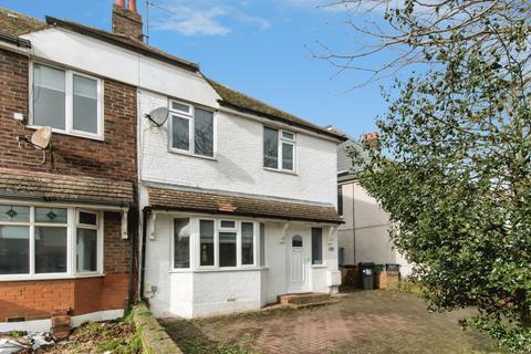 Queens Crescent, Eastbourne