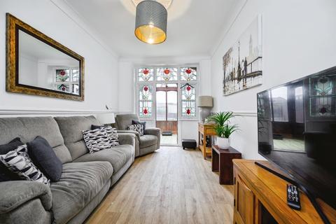 3 bedroom terraced house for sale, Funtington Road, Portsmouth