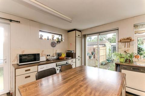 3 bedroom end of terrace house for sale, Princes Road, Eastbourne