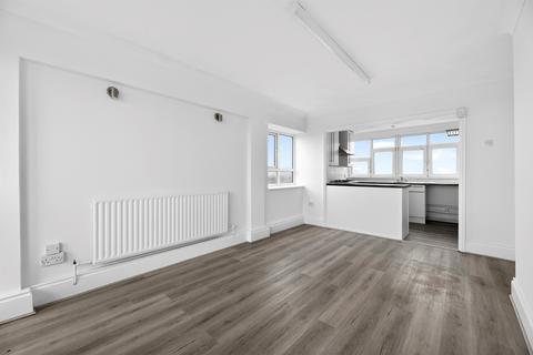 2 bedroom flat for sale, Wimbledon Park Side, London