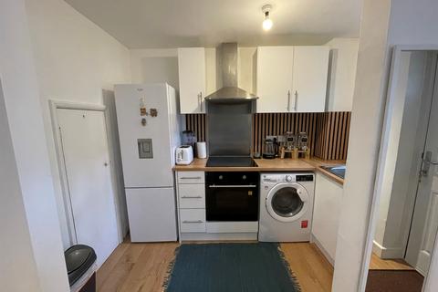 undefined, Milverton Green, Luton