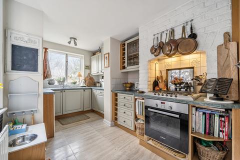 4 bedroom terraced house for sale, Tilt Road, Cobham, KT11