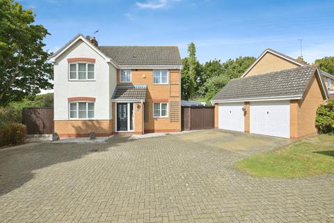 4 bedroom detached house for sale, Lidgate Close, Peterborough