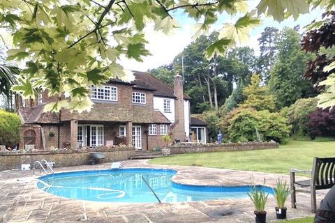 5 bedroom detached house for sale, Snow Hill, Copthorne, Crawley