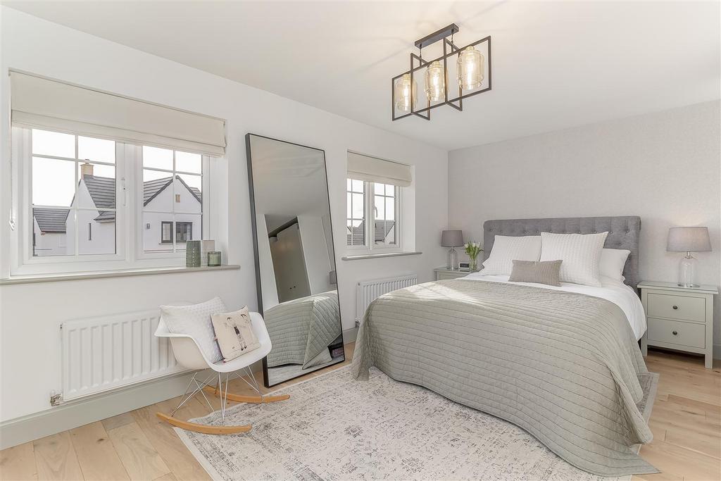 Master Bedroom - C.jpg