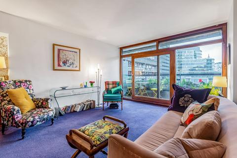2 bedroom flat for sale, Thomas More House, Barbican, London, EC2Y