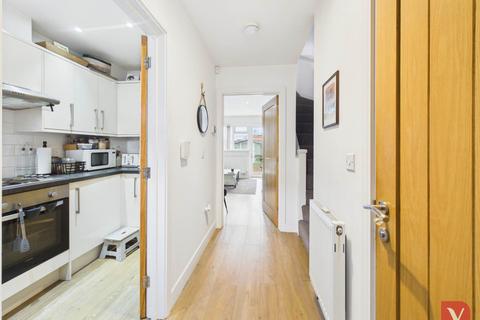 2 bedroom terraced house for sale, Thornhill Place, Luton LU4