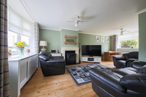 3 bedroom semi-detached house for sale, Tenbury Crescent, Longbenton, NE12