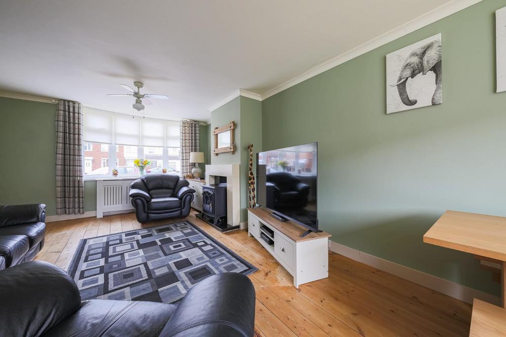 Living room.jpg