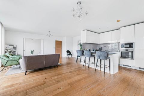 3 bedroom apartment for sale, Halyards Court, Brentford Lock West, Brentford