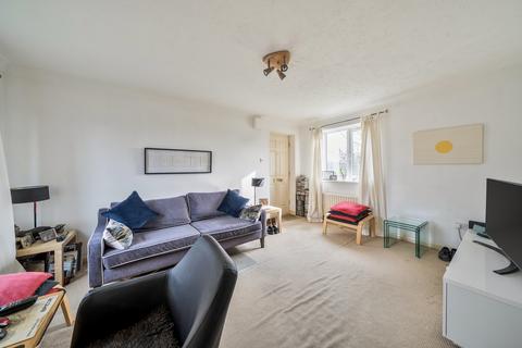 Ground floor flat for sale, Teazlewood Park, Leatherhead