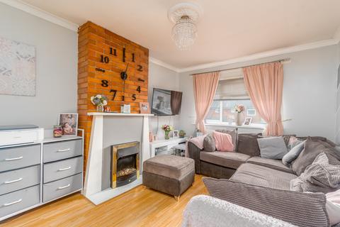 2 bedroom flat for sale, Anderson Gardens, Tipton