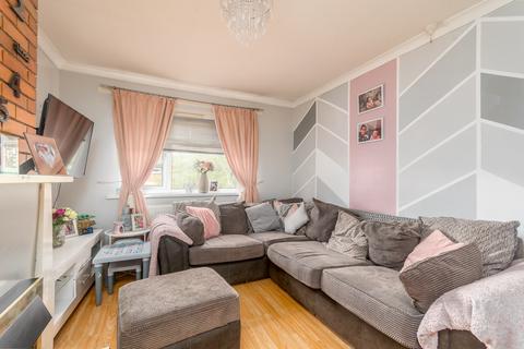 2 bedroom flat for sale, Anderson Gardens, Tipton