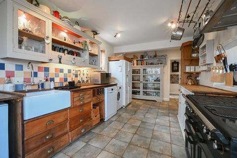 4 bedroom chalet for sale, Meadow Close, Sopley, Christchurch, BH23
