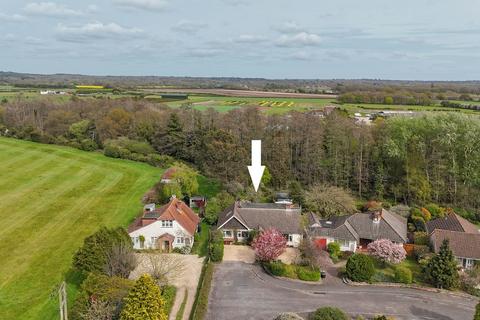 4 bedroom chalet for sale, Meadow Close, Sopley, Christchurch, BH23