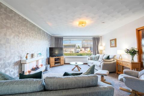 5 bedroom detached house for sale, Mill Road, Motherwell