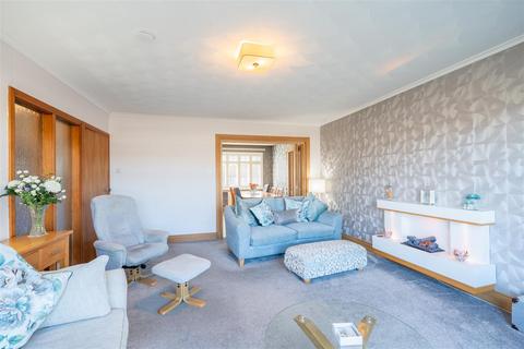 5 bedroom detached house for sale, Mill Road, Motherwell
